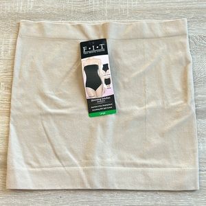 FIT brand, light control, seamless slimming solution. Size L NWT